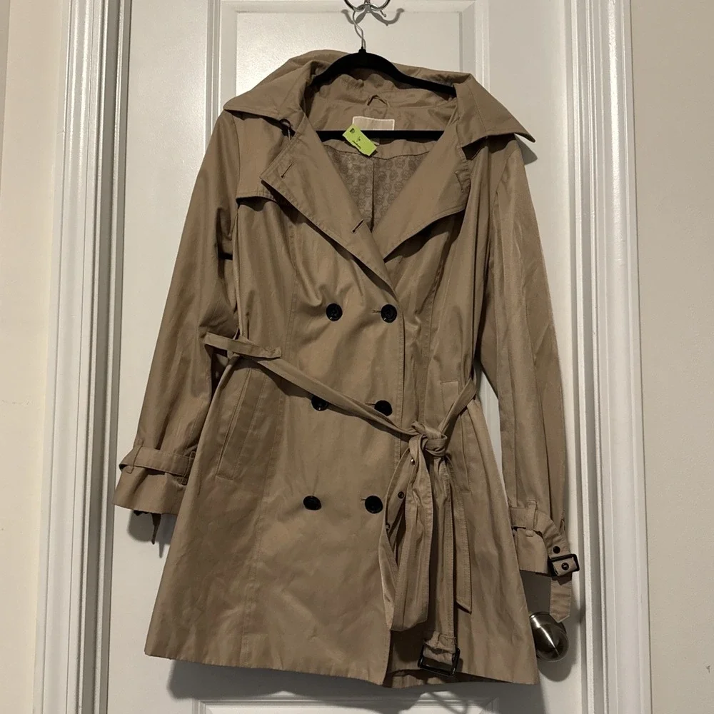 Michael Kors Women's Khaki Long Sleeve Cotton Blend Belted Trench Coat‎ Size L